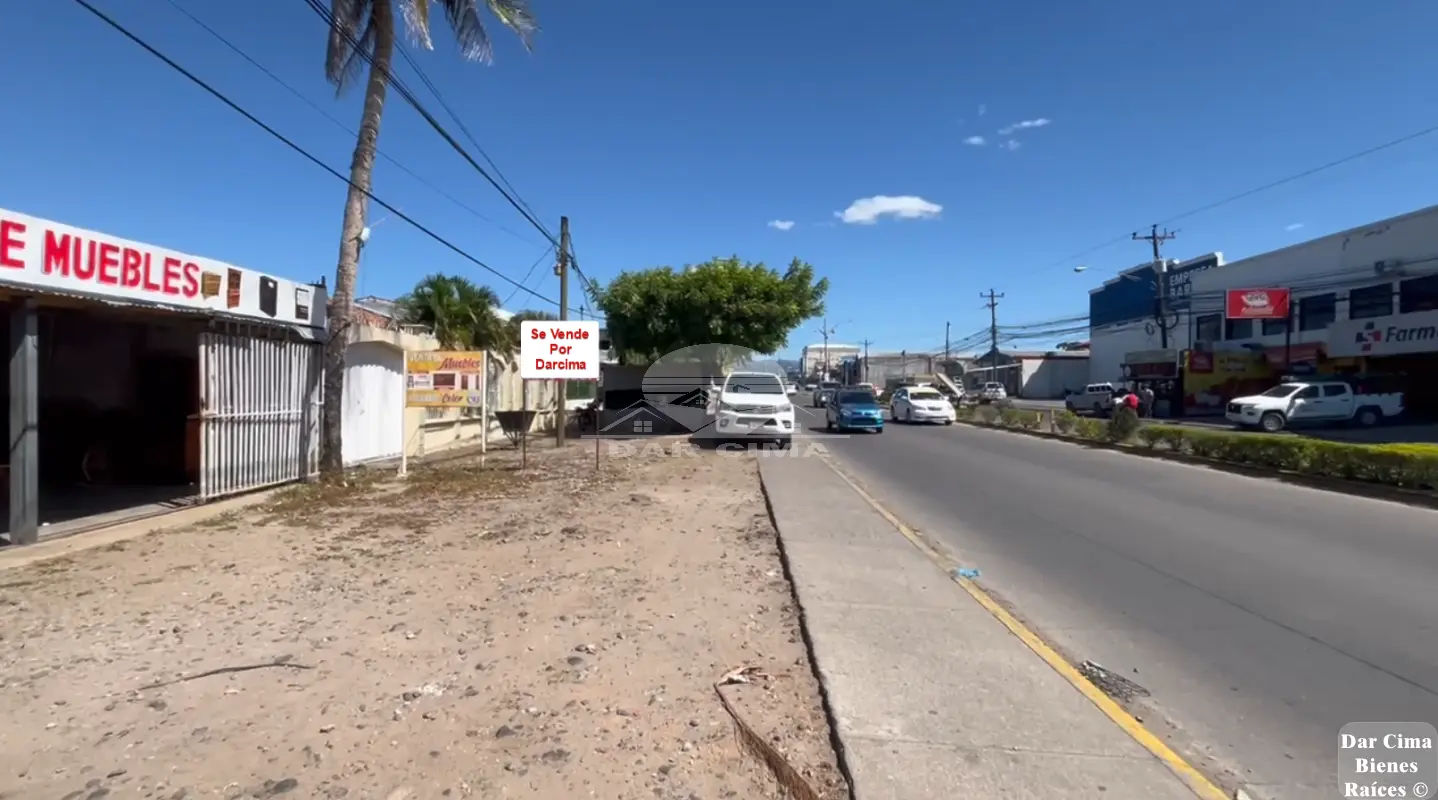 Se vende terreno Comercial en Choluteca sobre Boulevard Mauricio Oliva
